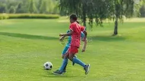 古利特称颂米兰切尔西神秘魅力，皇马夺冠展望乐观